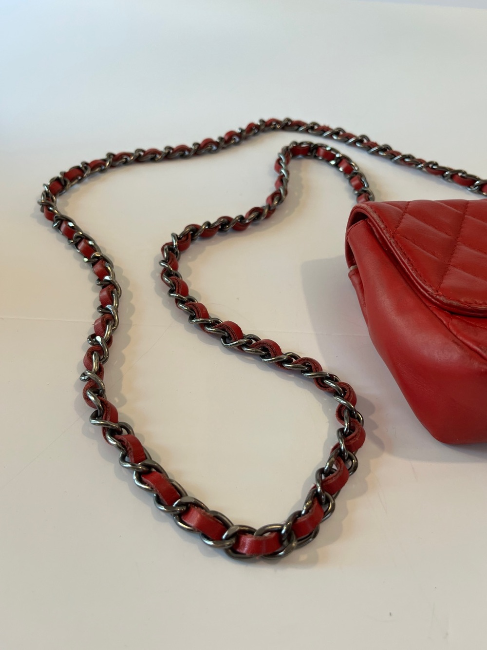 Quilted Red Leather Mini Crossbody Bag Chain Strap Turn Lock Made in Italy - Picture 3 of 14